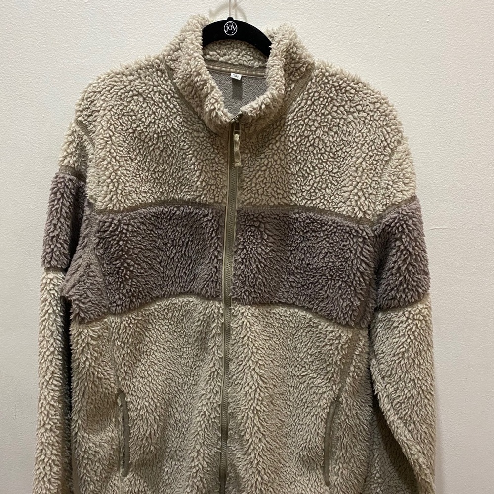 Uniqlo Stripe Fleece beige XL